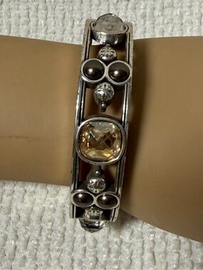 Brighton Selene Hinged Bangle
Bracelet.